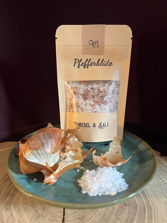 Zwiebel und Salz